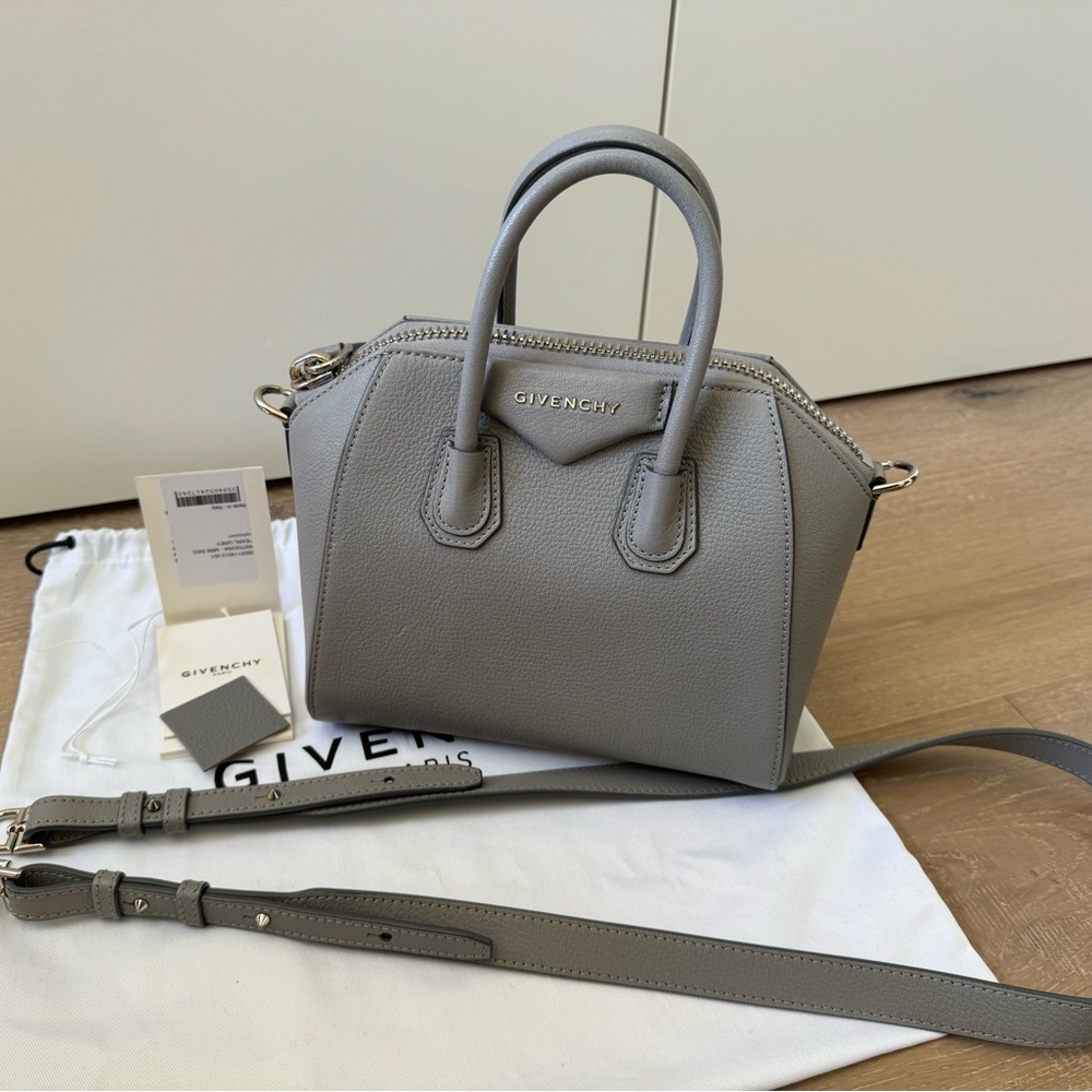 Givenchy Antigona Mini Leather Satchel - Pearl Grey